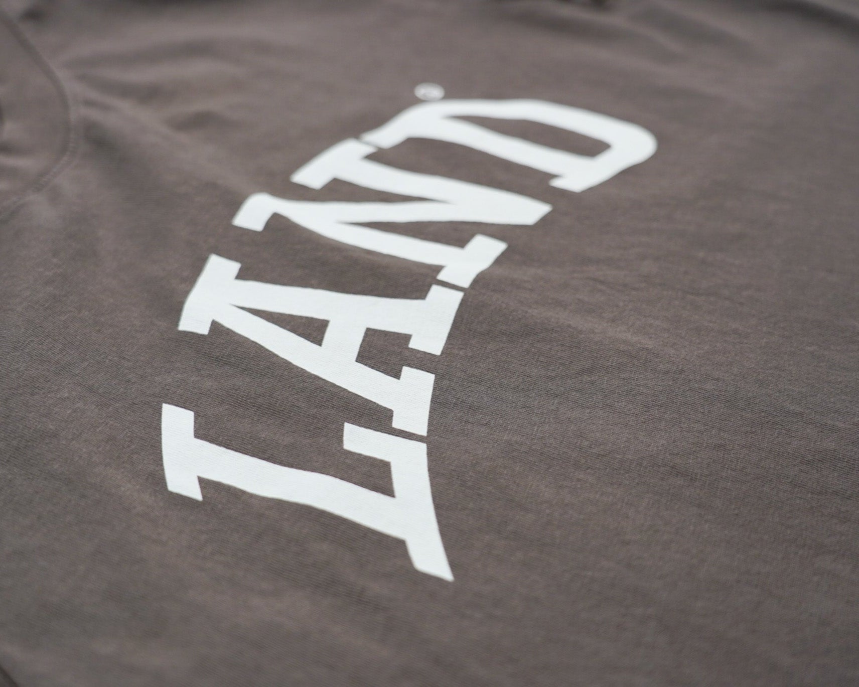 'LAND' RECLAIMED COTTON TEE